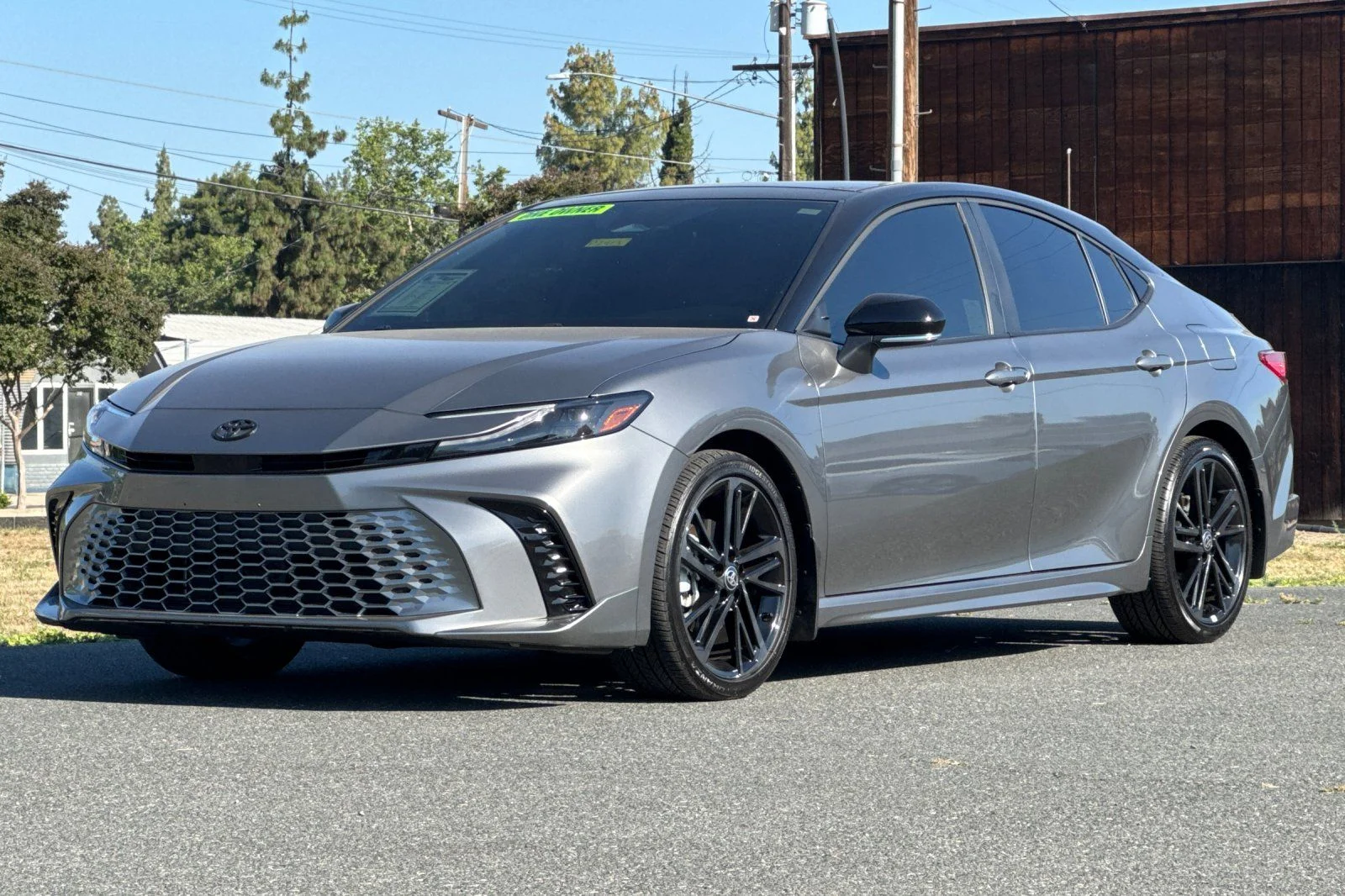 Used 2025 Metal Toyota XSE image 10