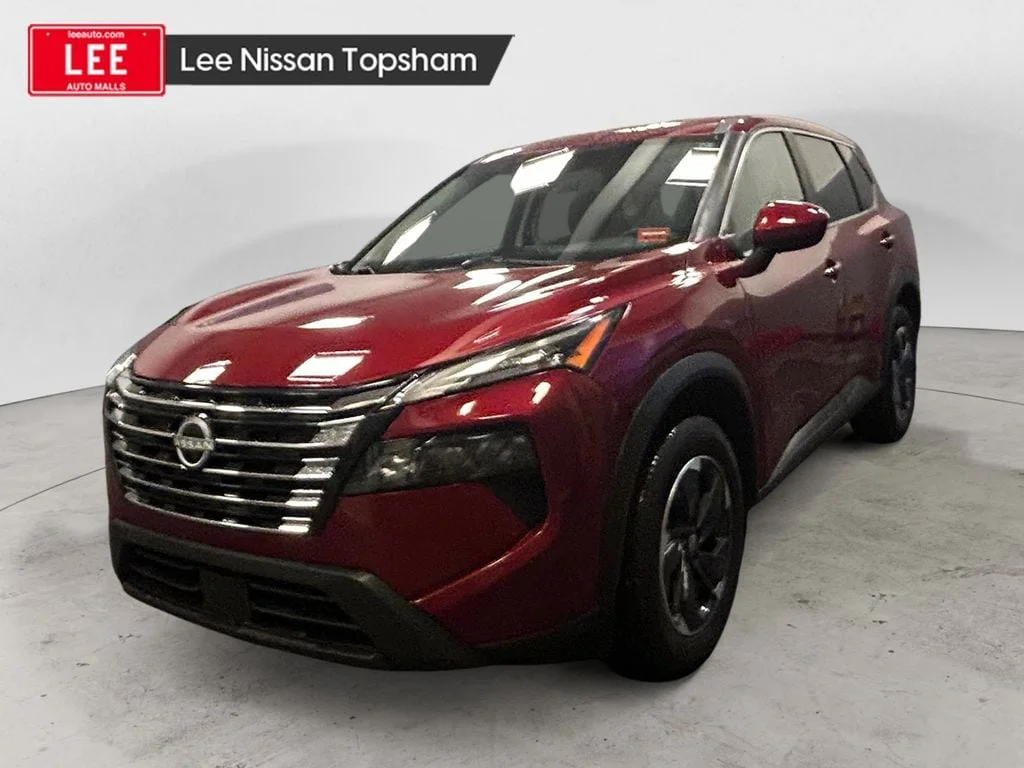 Used 2025 Scarlet Nissan SV image 1