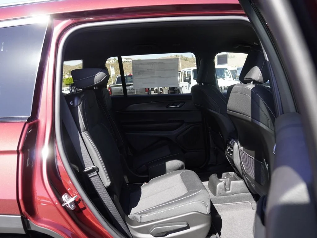 New 2026 Velvet Red Pearlcoat Jeep Laredo image 24