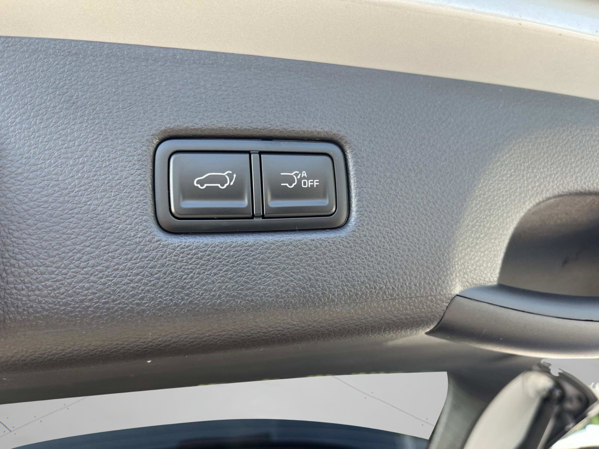 New 2026 Ivory Silver Kia EX image 36