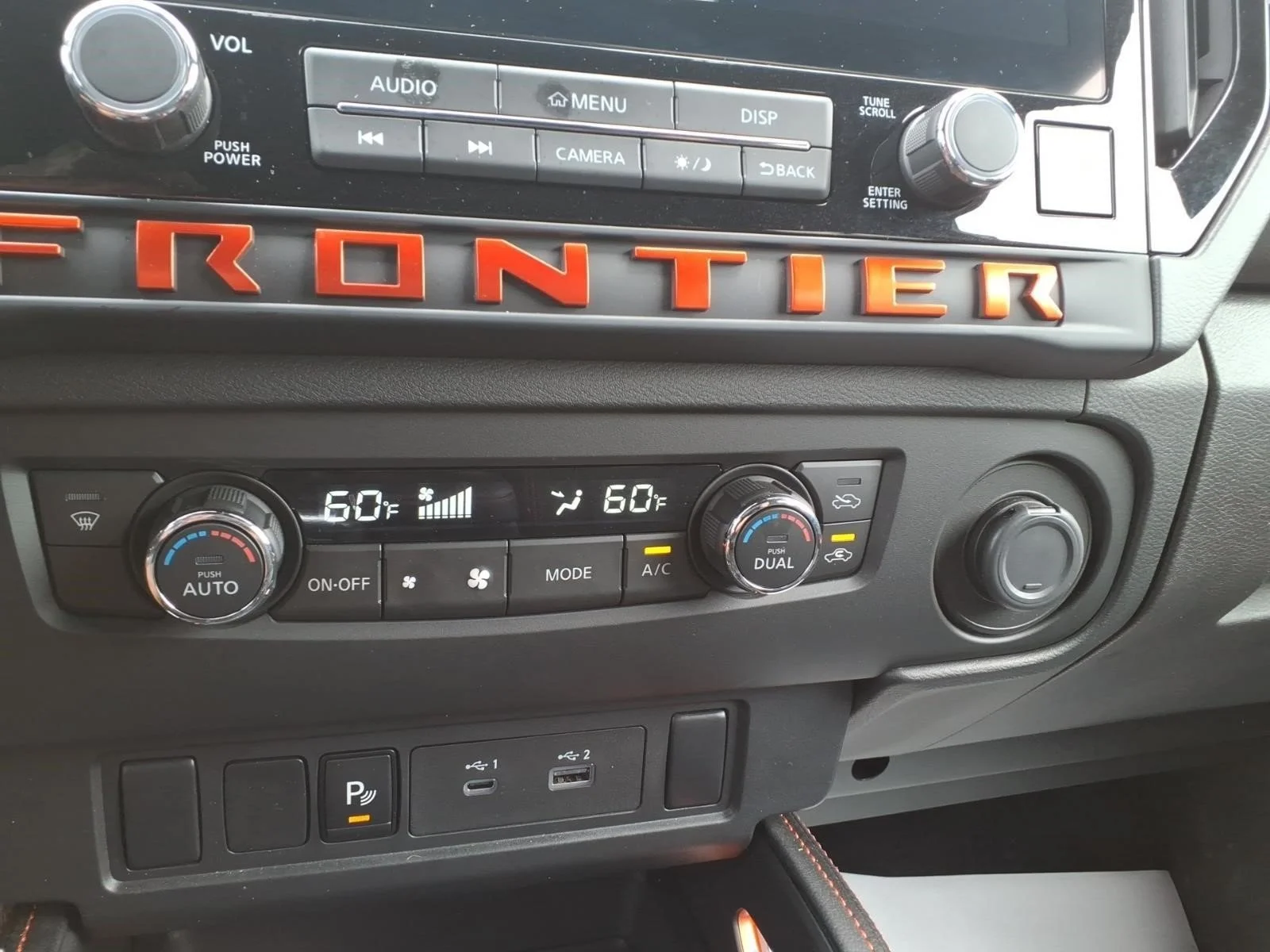Used 2025 Afterburn Orange Ecg Nissan PRO-4X image 20