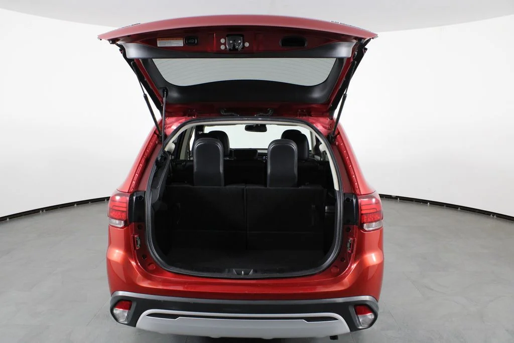 2019 Mitsubishi Outlander SEL - Photo 16