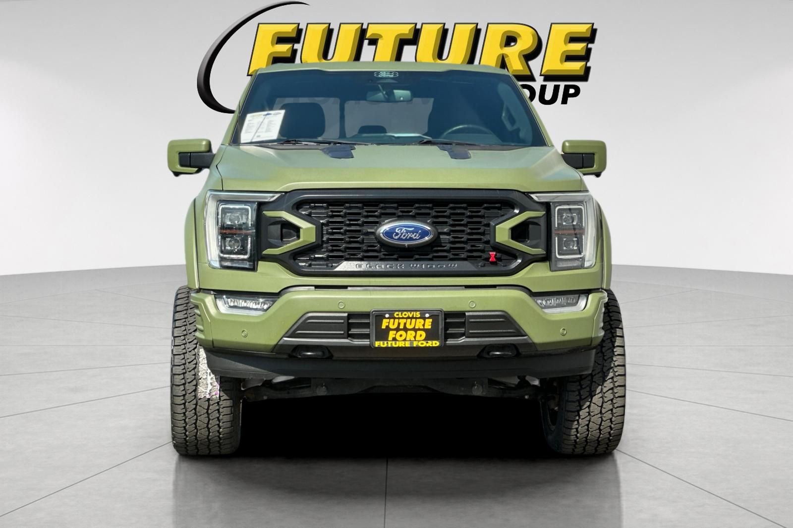 Used 2022 Black Ford Lariat image 8