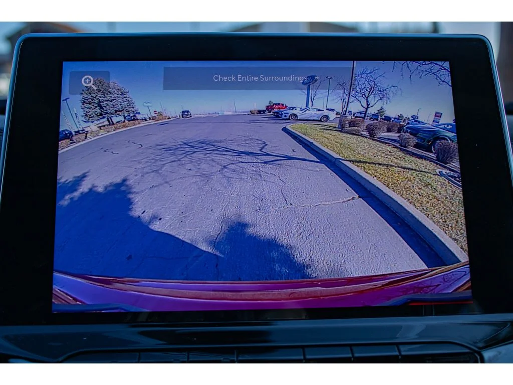 New 2026 Red Hot Pearlcoat Jeep Latitude Altitude image 29