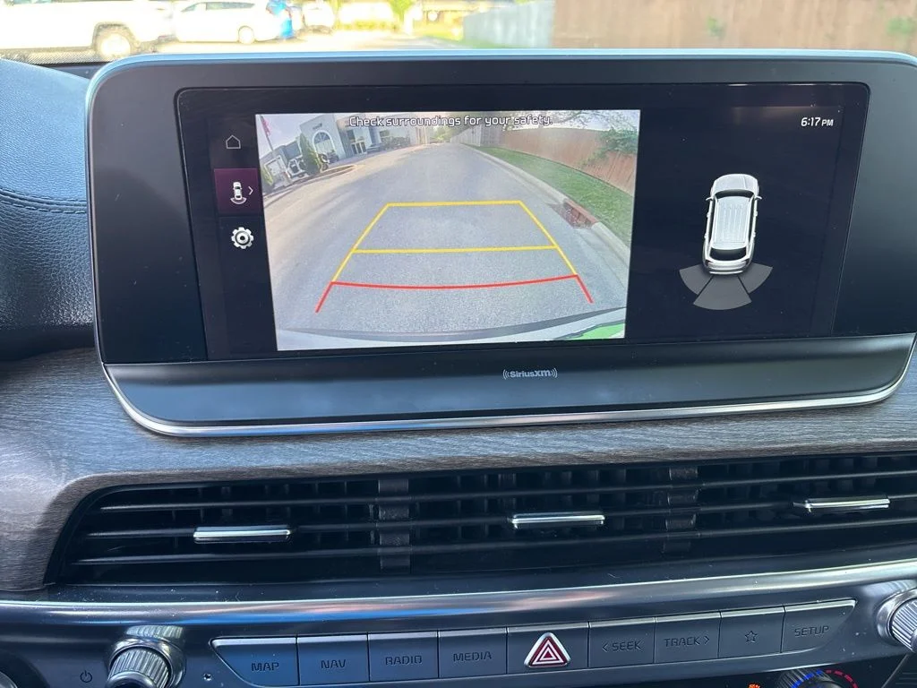 Used 2022 Gray Kia EX image 31