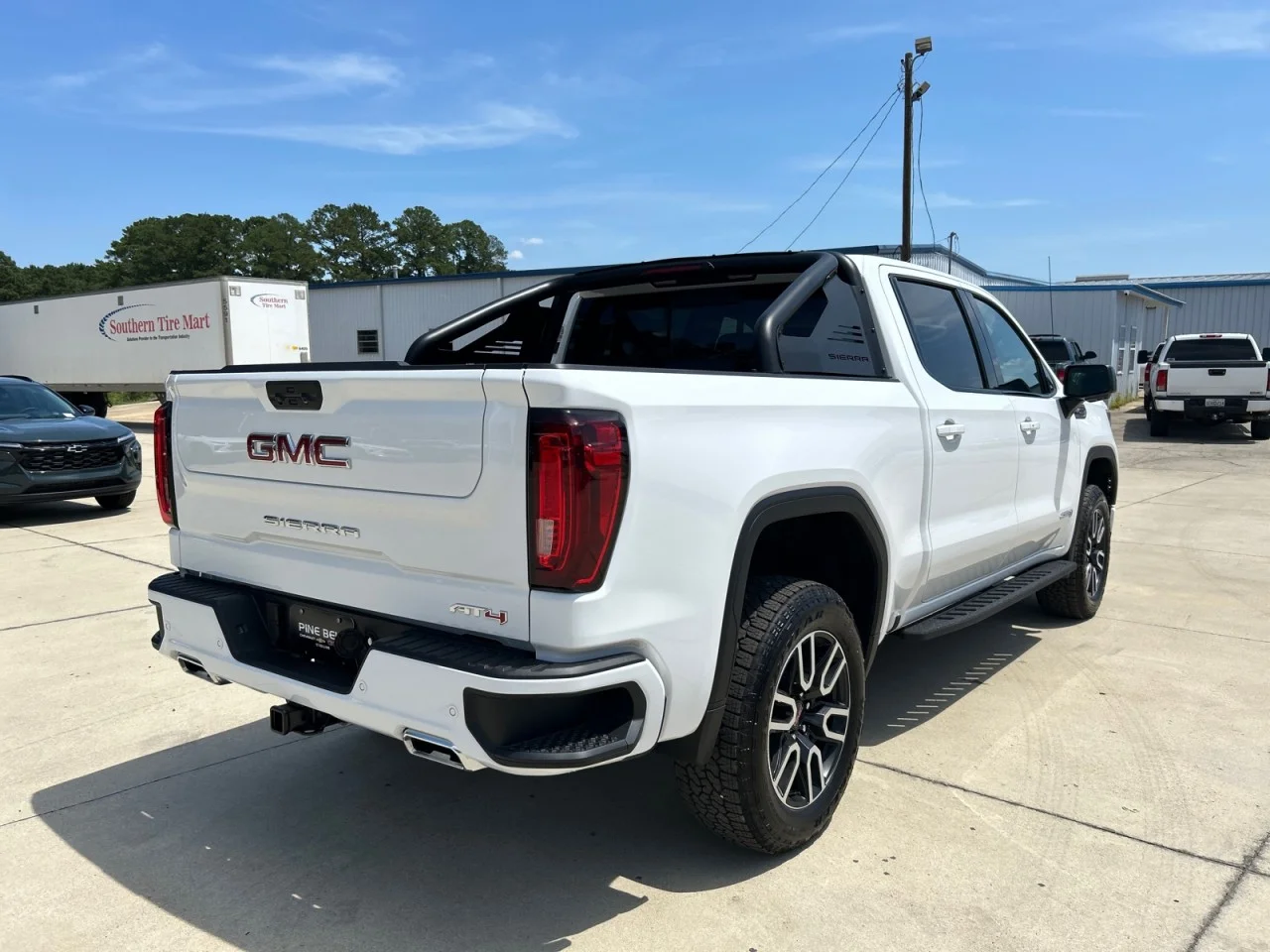New 2026 Summit White GMC AT4 image 3