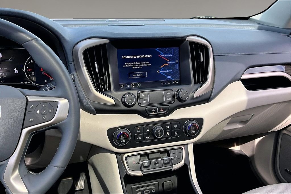 Used 2023 White GMC Denali image 6