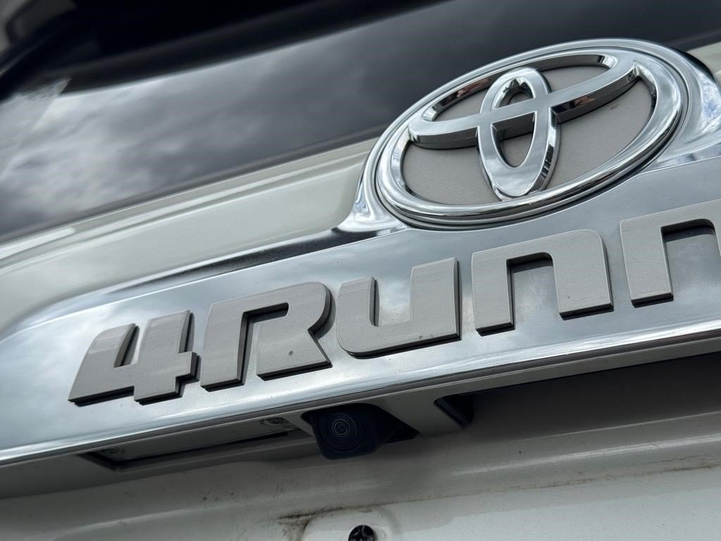 Used 2022 Blizzard Pearl Toyota Limited image 22