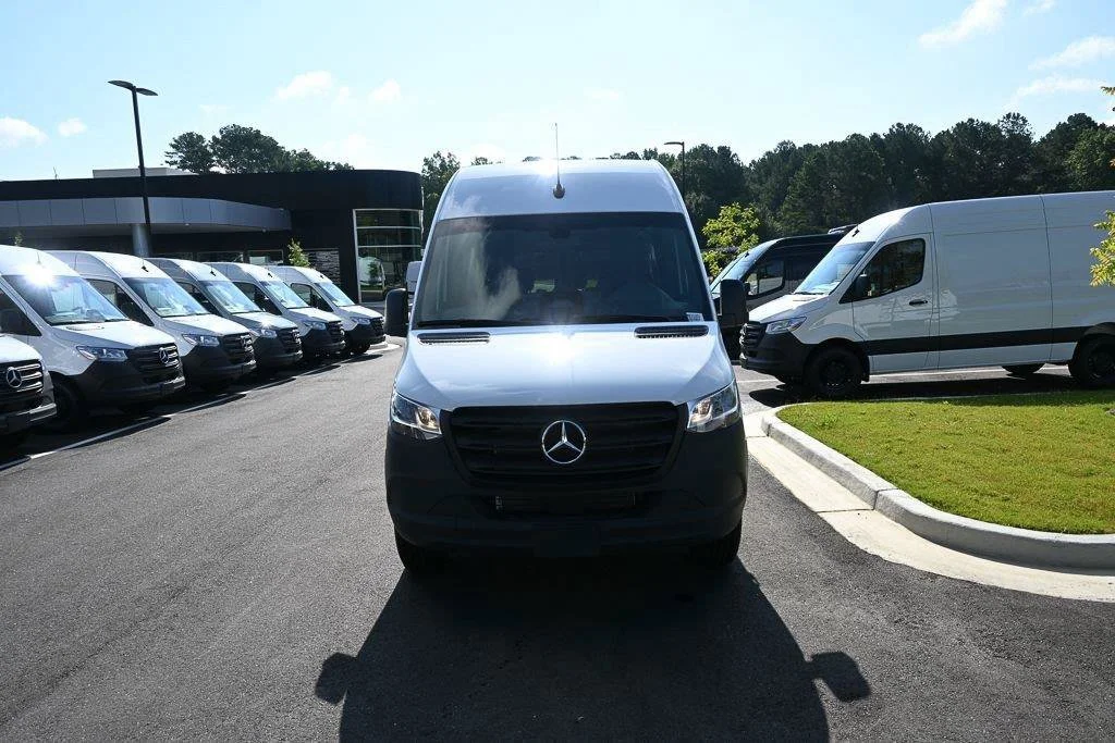 New 2026 Arctic White Mercedes-Benz 2500 High Roof I4 Diesel HO 170 RWD image 25
