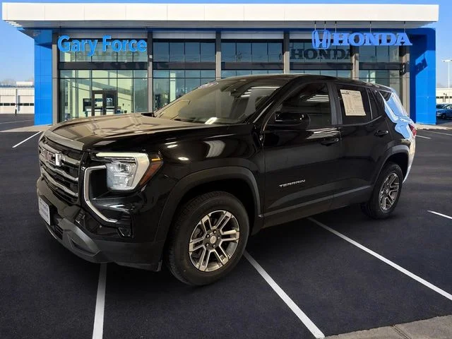 Used 2026 Ebony Twilight Metallic GMC Elevation image 4