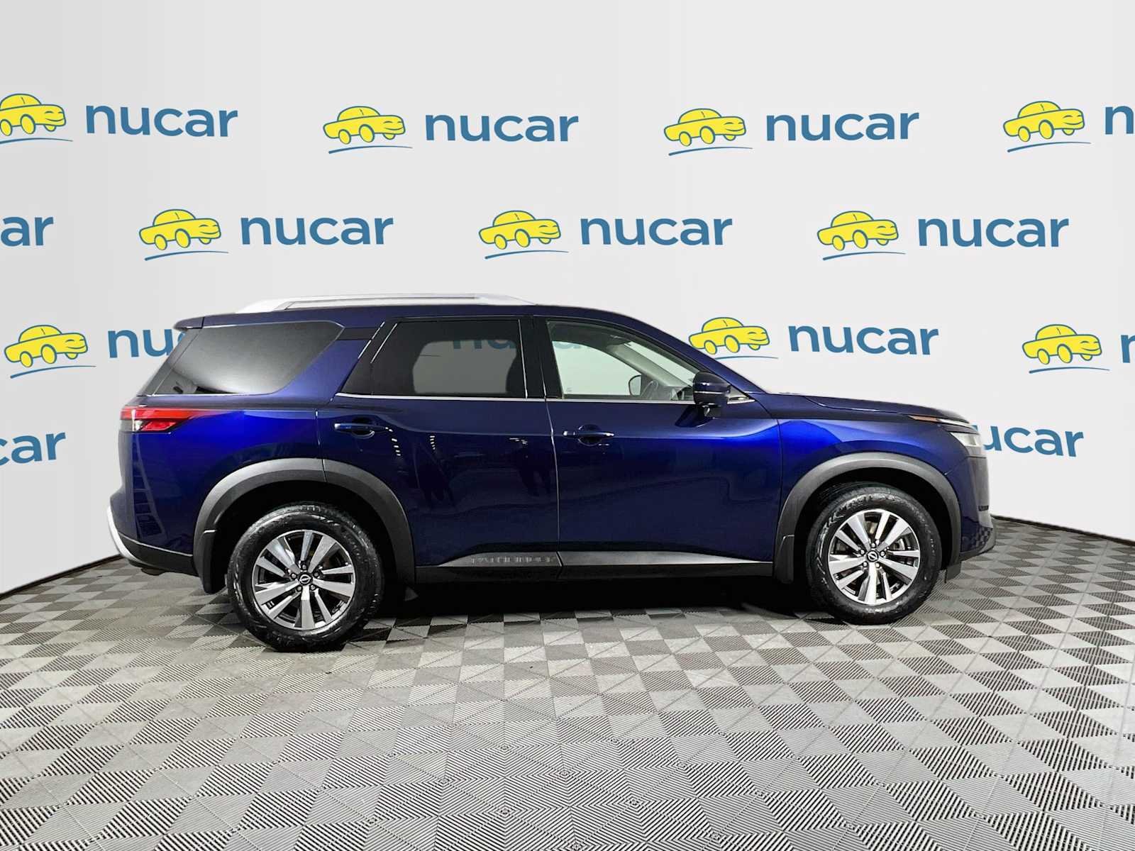 Used 2023 Deep Ocean Blue Pearl Nissan SL image 8