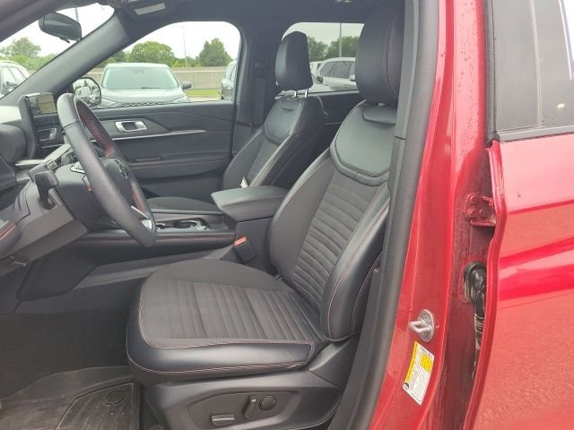 Used 2025 Red Metallic Ford ST-Line image 16