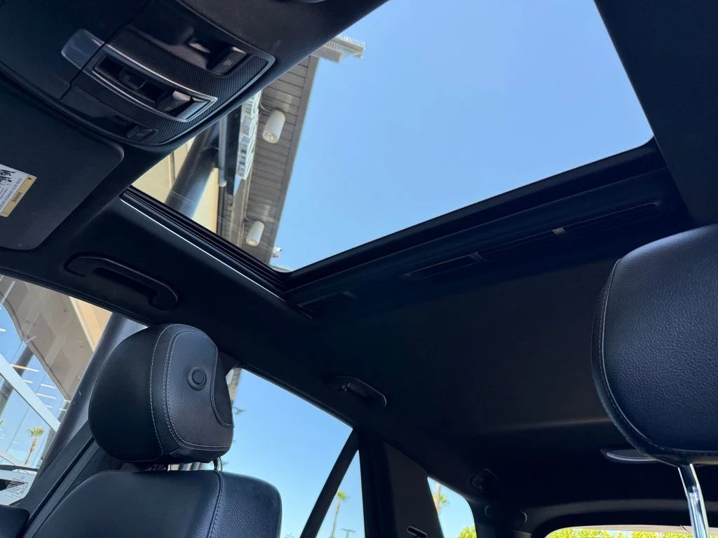 Used 2017  Mercedes-Benz GLE 350 image 2