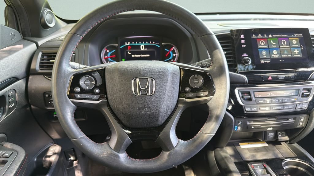Used 2022  Honda Black Edition image 12