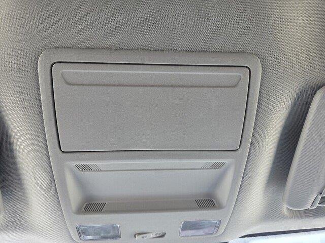 New 2026 Ruby Red Metallic Tinted Clearcoat Ford XLT image 20