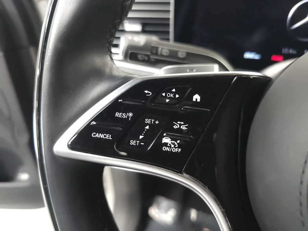 Used 2025 Black Mercedes-Benz Maybach GLS 600 image 11