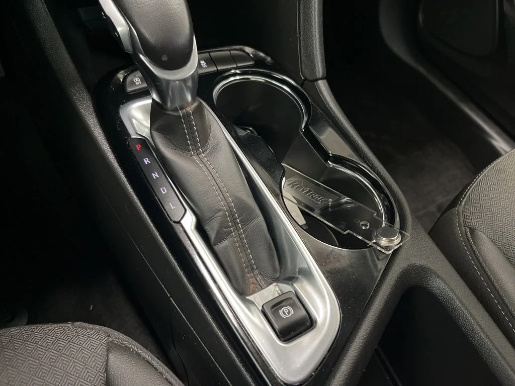 Used 2023 White Buick Preferred image 15