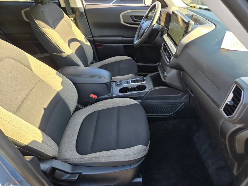 Used 2025 Azure Gray Metall Ford Big Bend image 15