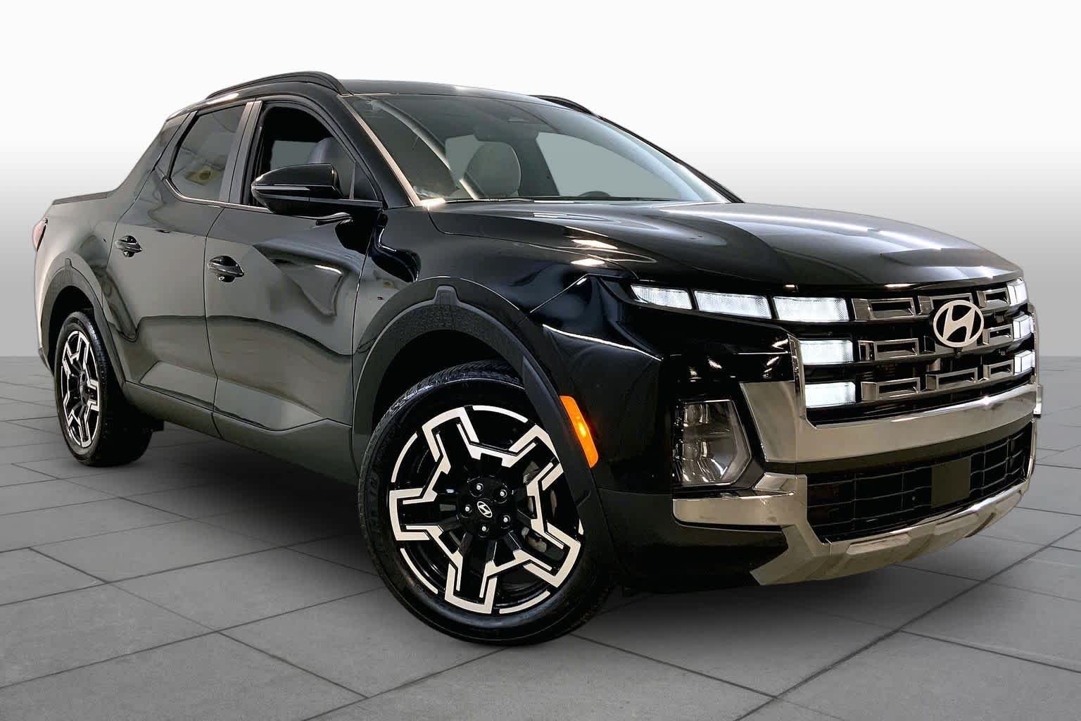 Pre-Owned 2025 Hyundai Santa Cruz Limited