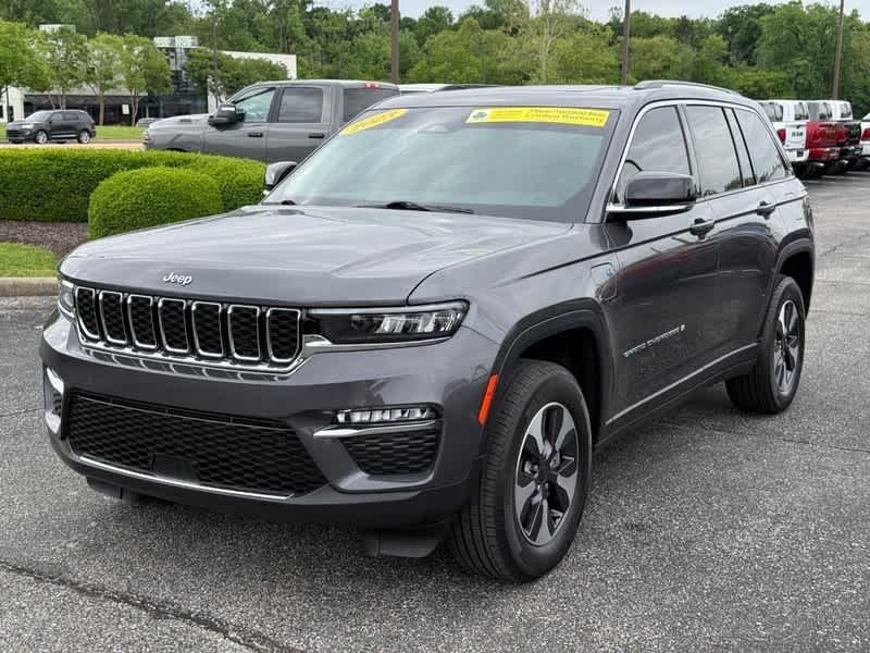 Used 2023 Baltic Gray Metallic Clearcoat Jeep  image 9