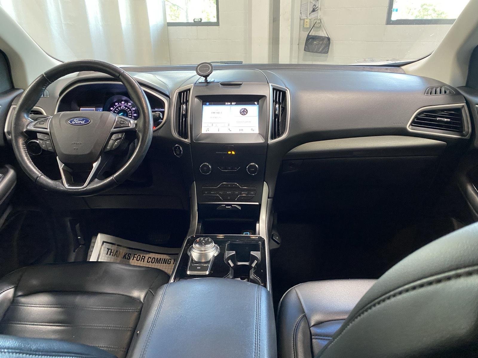 Used 2019 White Platinum Metallic Tri-Coat Ford SEL image 13