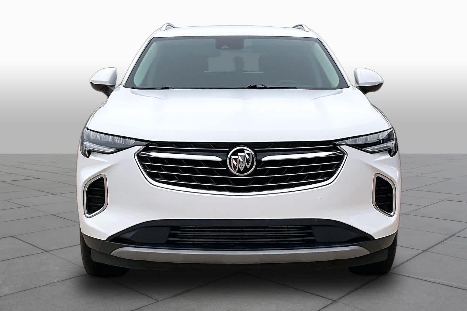 Used 2023 SUMMIT WHITE Buick Essence image 3