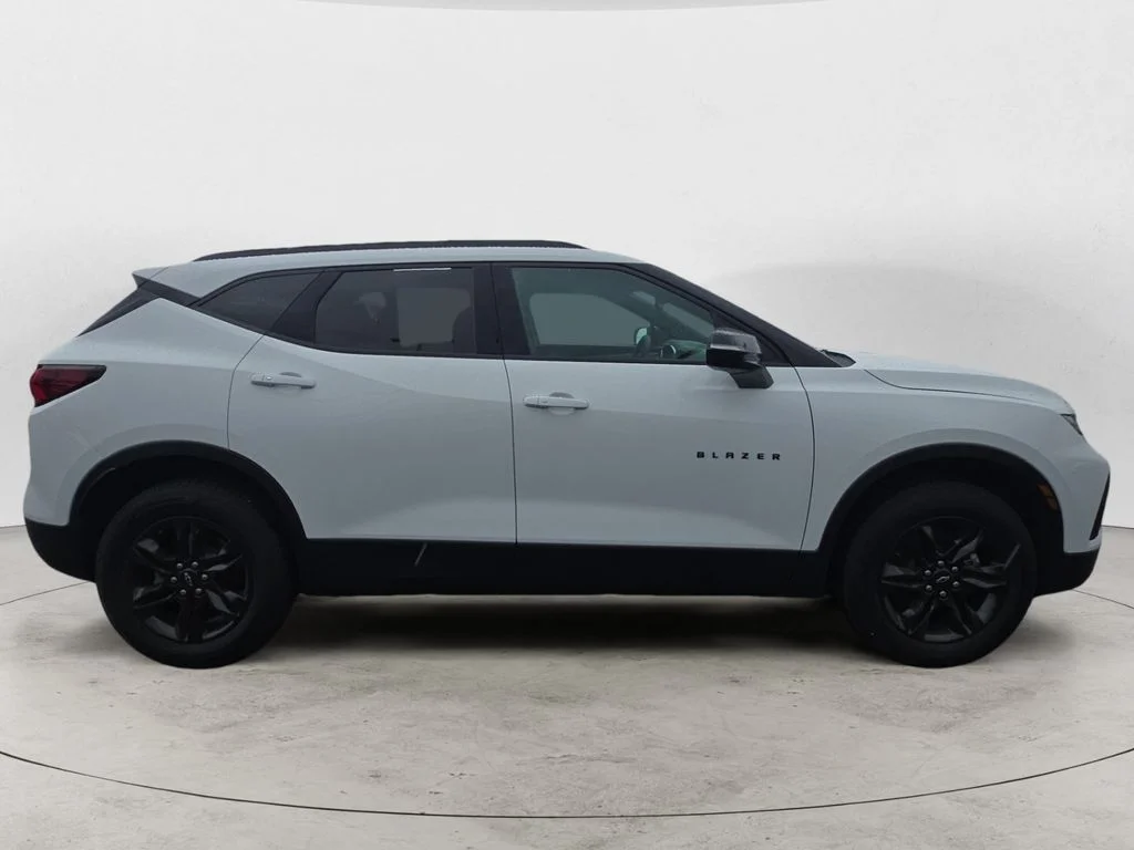 2021 Chevrolet Blazer 2LT - Photo 6