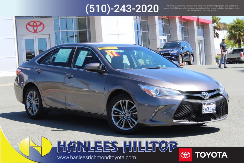 2017 Toyota Camry SE