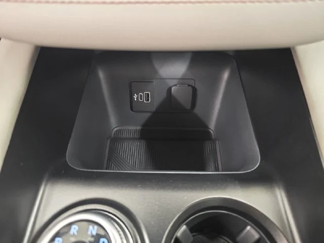 New 2027 Carbonized Gray Metallic Ford Active image 30