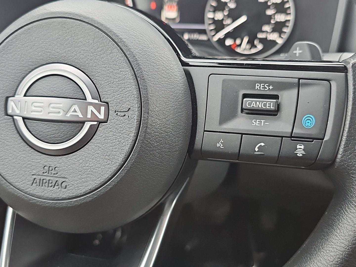 Used 2023 Pearl White Tri Nissan SV image 25