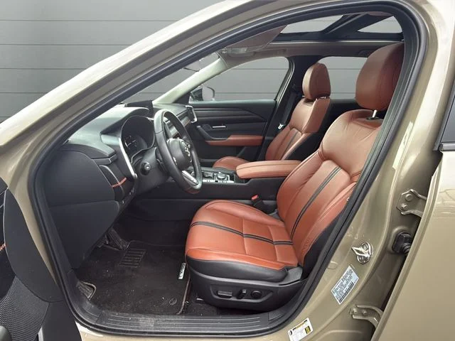 Used 2023 Beige/tan Mazda 2.5 Turbo Meridian Edition image 30