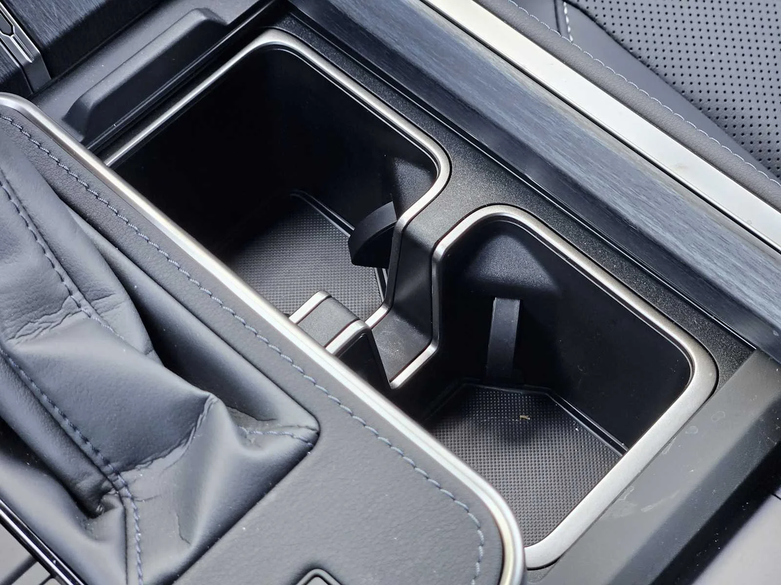 Certified Used 2026 INCOGNITO Lexus Premium+ image 15
