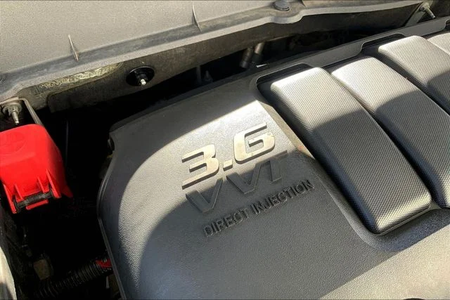 Used 2012 Silver Ice Metallic Chevrolet LTZ image 30