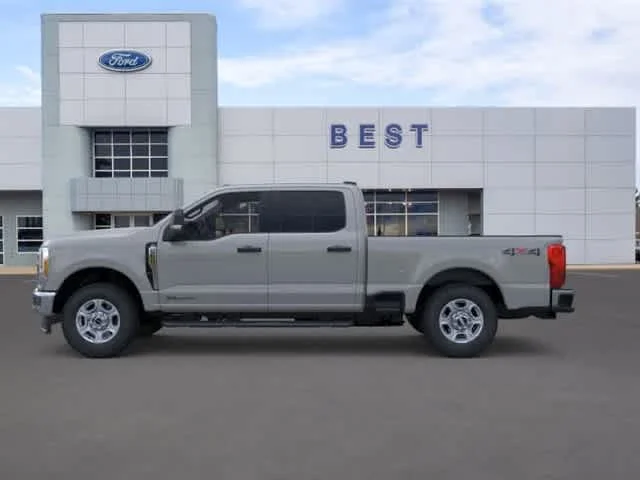 New 2026 Avalanche Ford XLT image 3