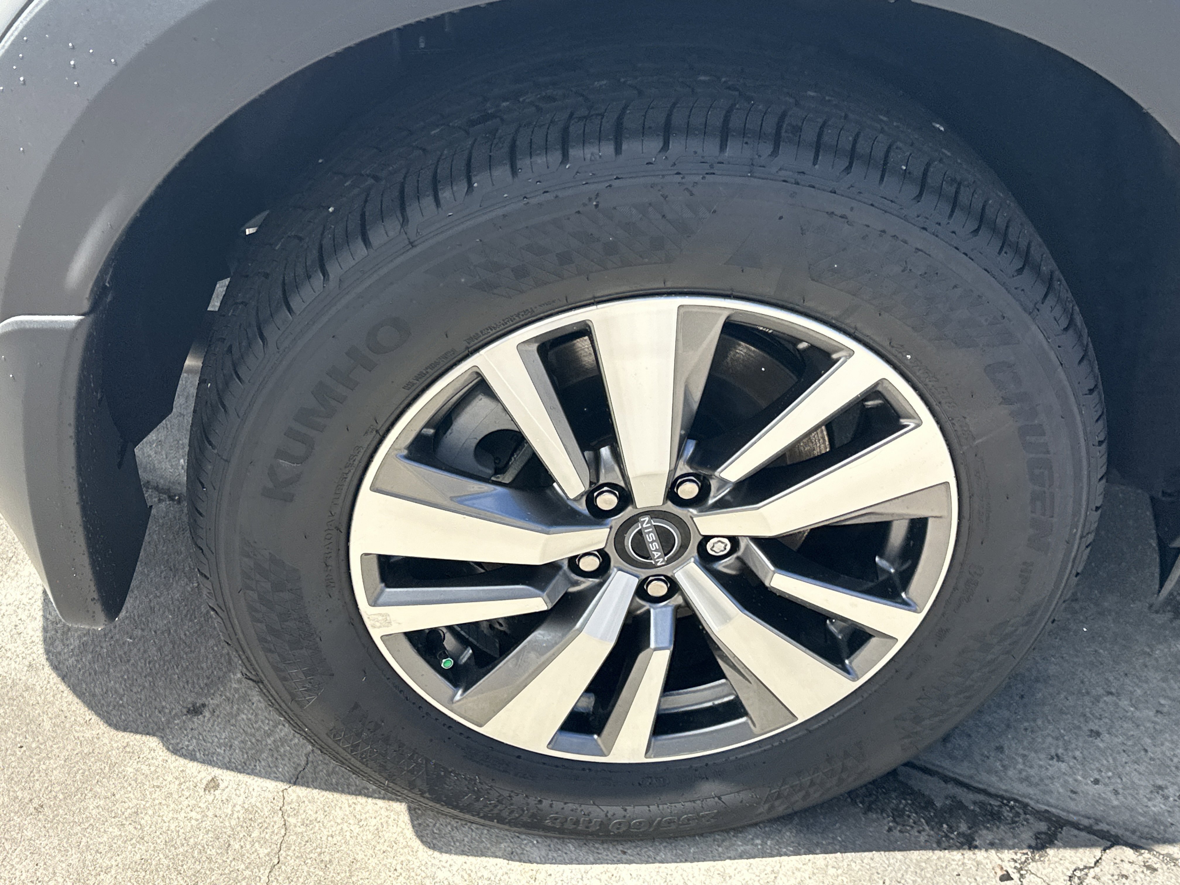 New 2026 Everest White Pearl Tricoat Nissan SL image 18
