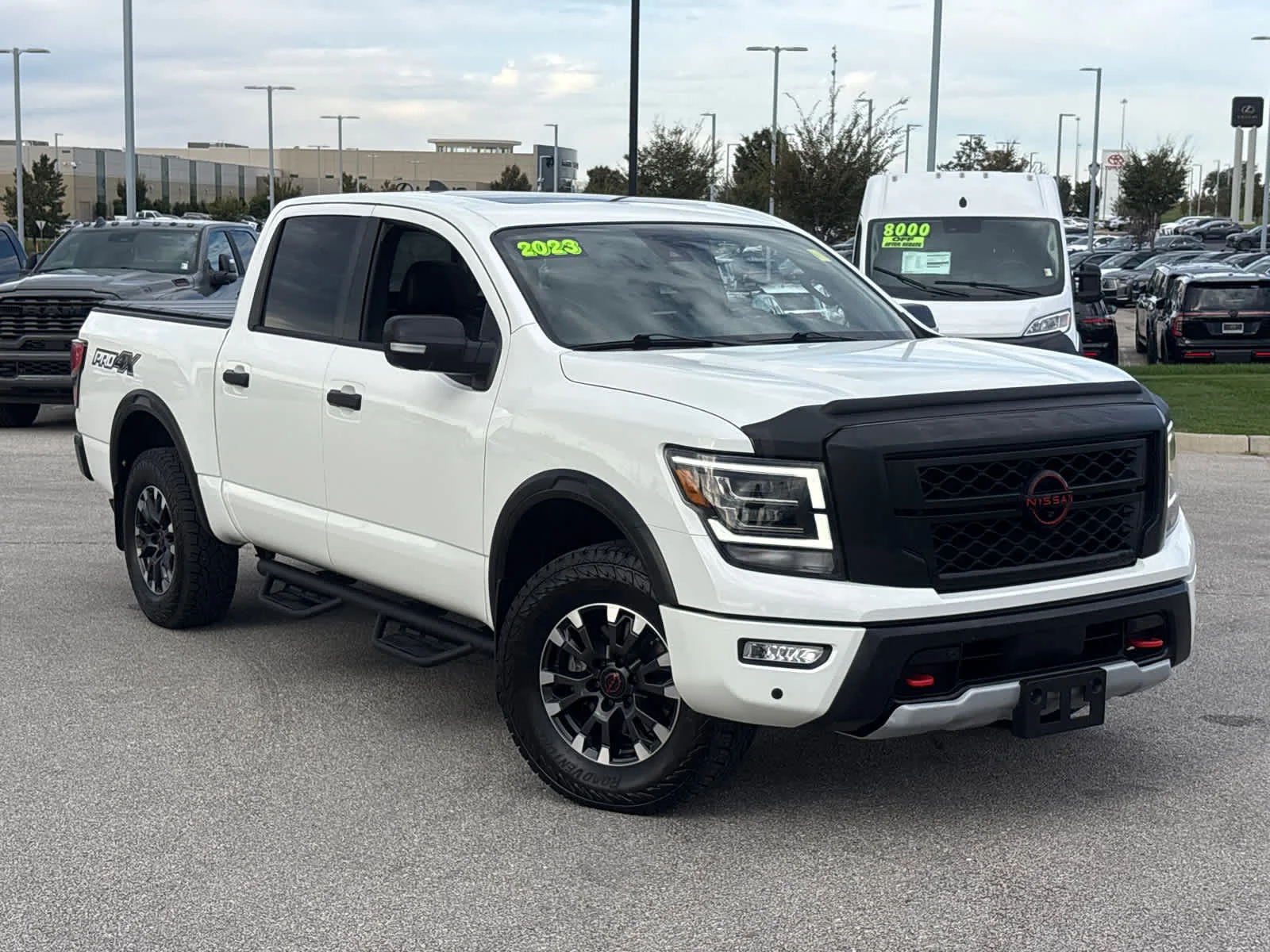 Used 2023 Nissan Titan PRO-4X with VIN 1N6AA1ED3PN109680 for sale in Kansas City
