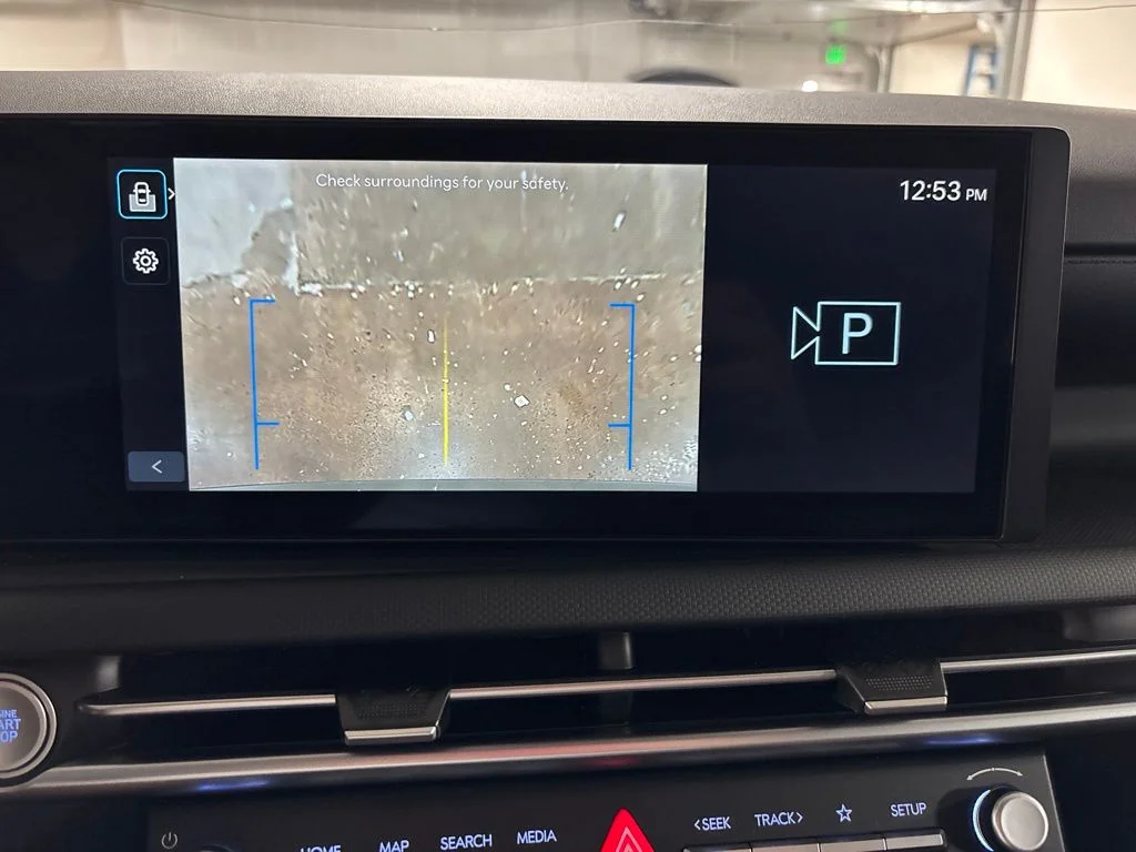 Certified Used 2026 Green Hyundai SE image 19
