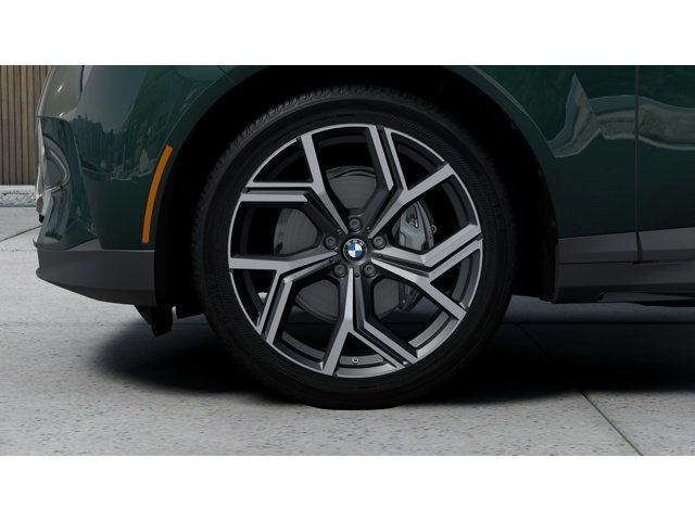 New 2027 Vancouver Green Metallic BMW 40 xDrive image 7