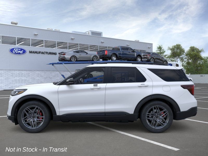 New 2026 Star White Metallic Tri-Coat Ford ST image 3