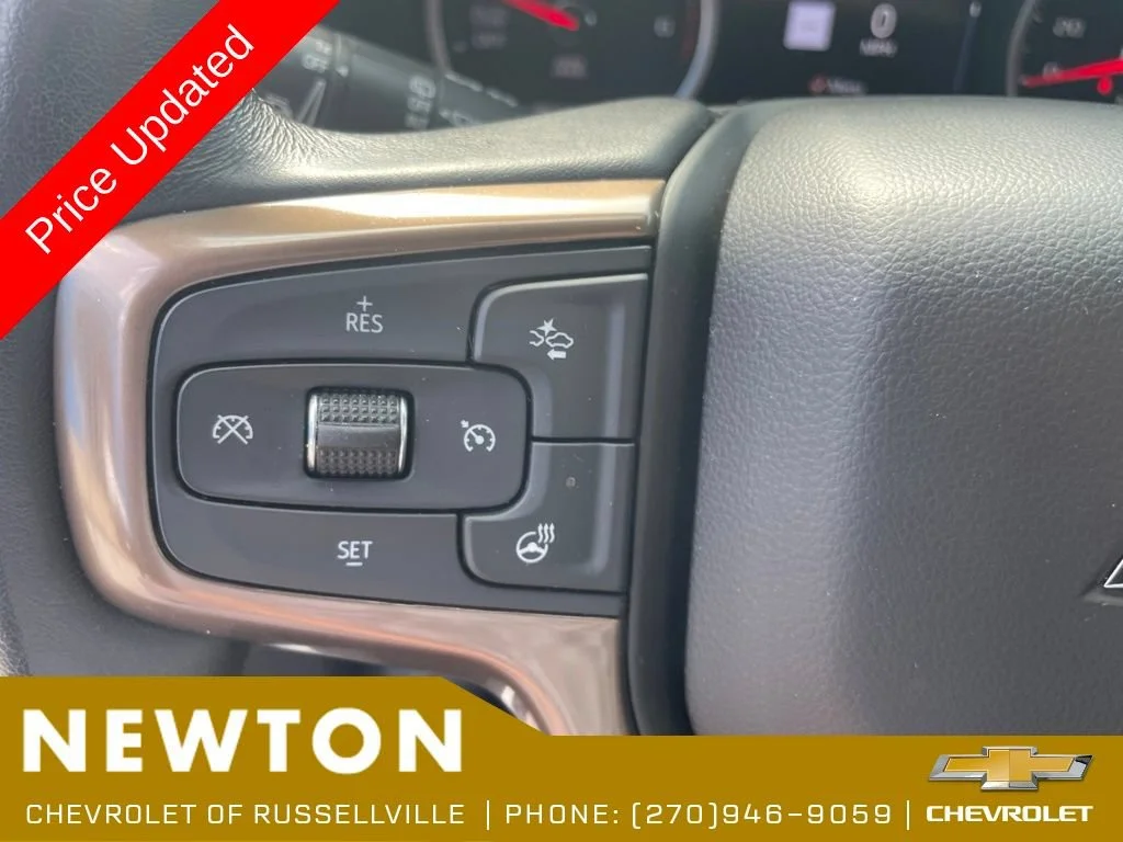 Used 2021 GRAYWOOD METALLIC Chevrolet High Country image 12