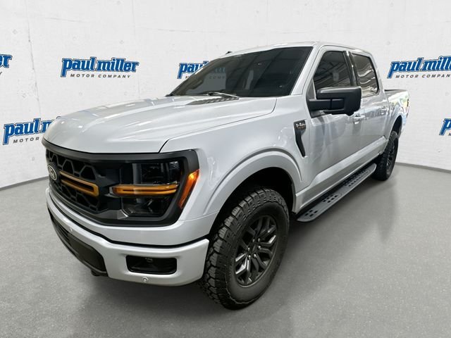 Used 2025 White Metallic Ford Tremor image 1