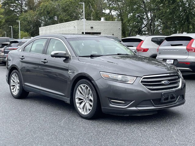 2016 Ford Taurus Limited