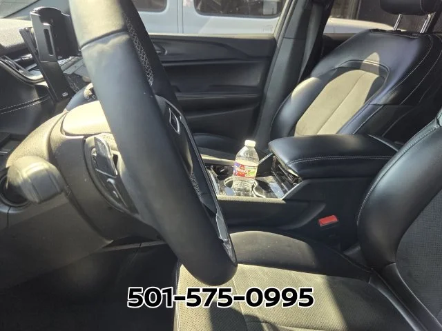 Used 2023 Gray Jeep Altitude X image 8