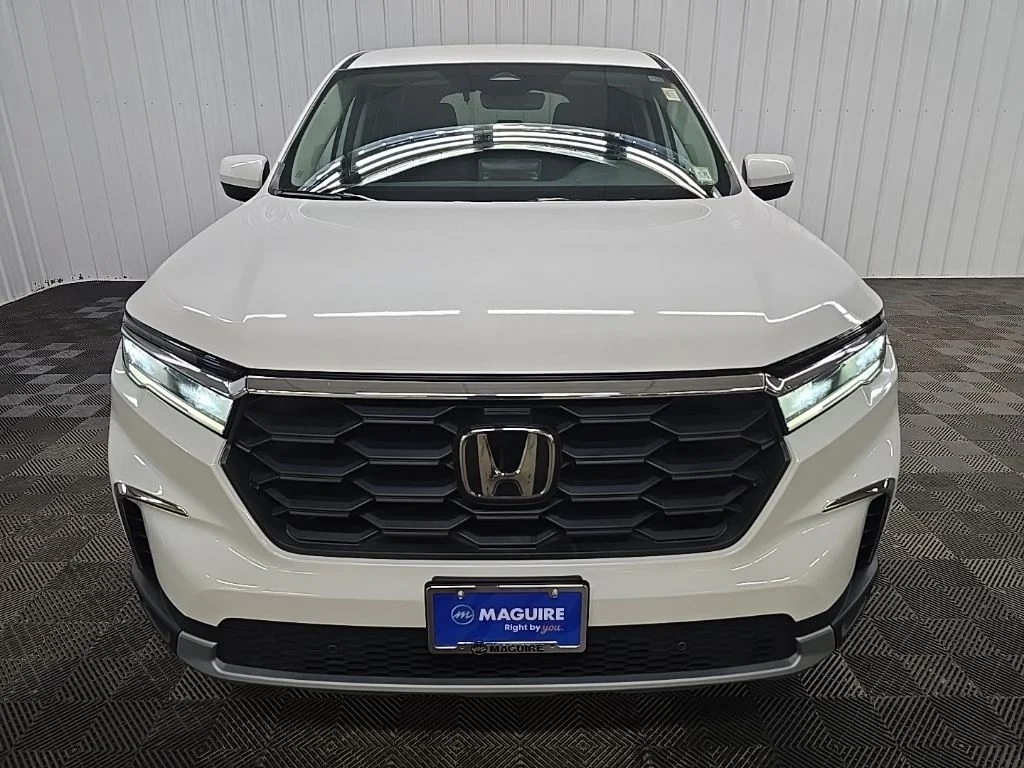Used 2023  Honda EX-L image 8