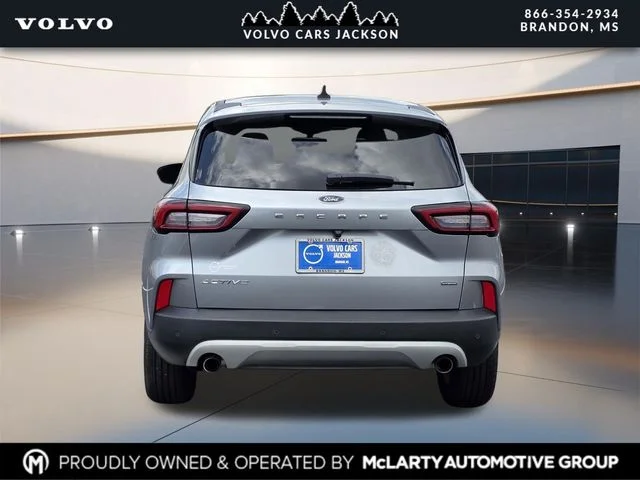 Used 2023 Silver Ford Active image 5