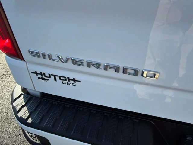 Used 2026 Summit White Chevrolet RST image 17
