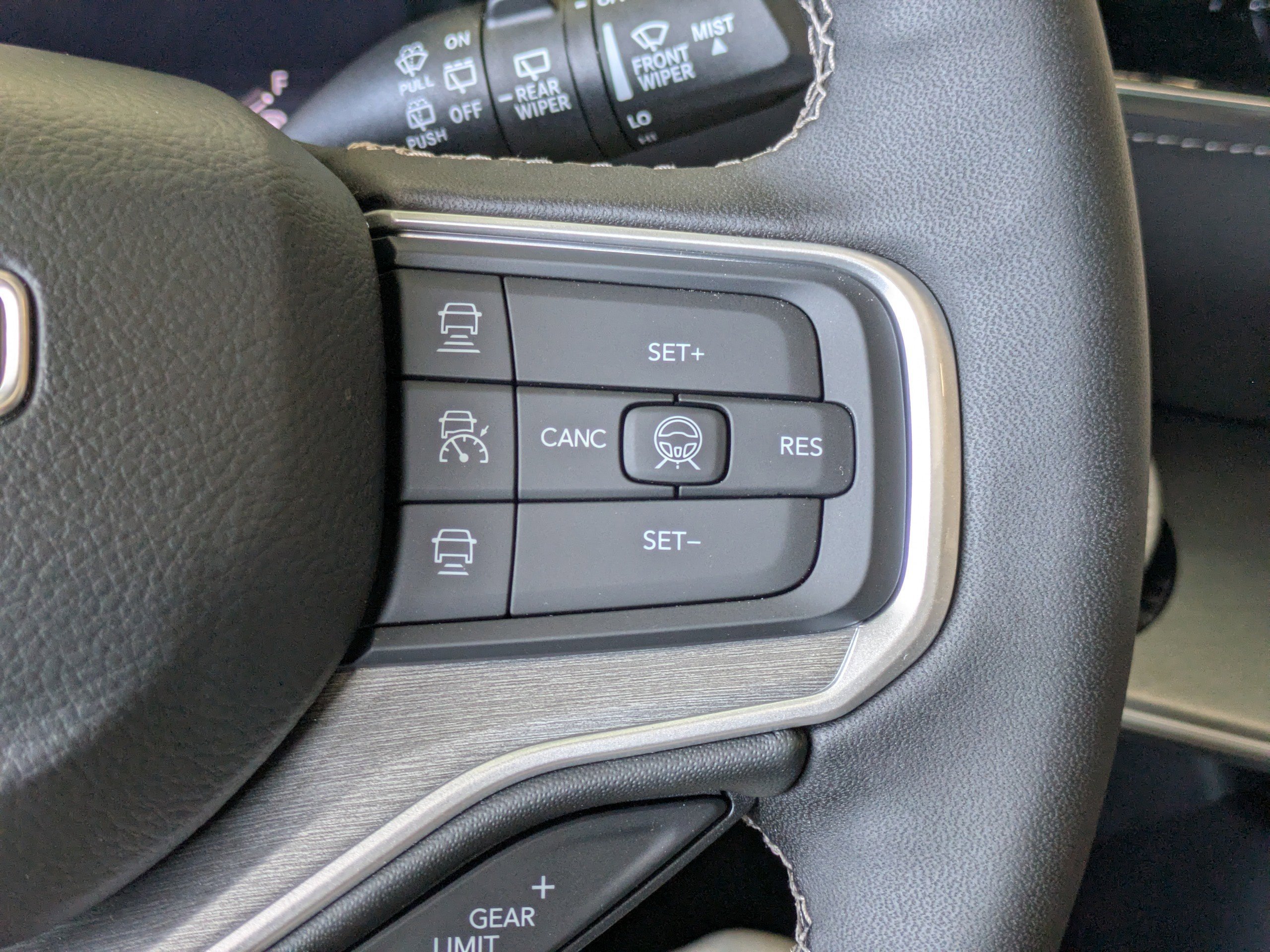 New 2026 Baltic Gray Metallic Clearcoat Jeep Limited Reserve image 27