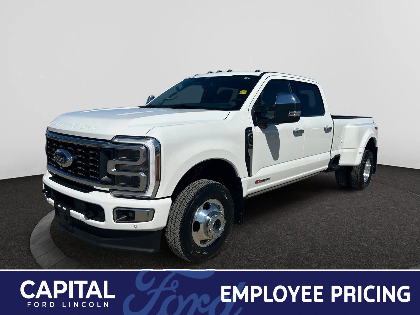 New 2026 Star White Metallic Tri-Coat Ford Platinum image 1