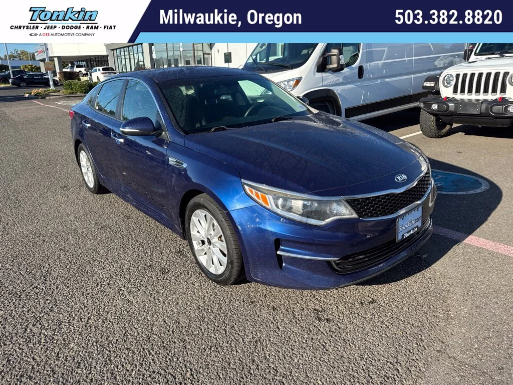 Used 2017 Horizon Blue Kia LX image 1