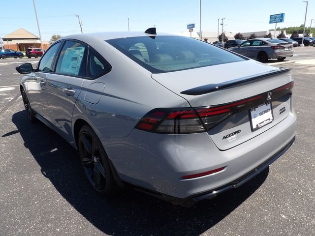 New 2026 Urban Gray Pearl Honda Sport-L image 5